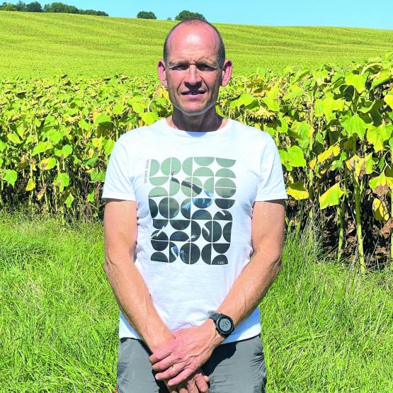 Thierry Voirin, céréalier à Bricon, cultive du blé et des lentilles en filières durables.