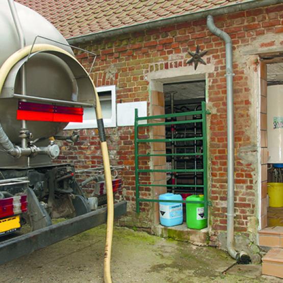 En élevage laitier, l’installation d’un pré-refroidisseur sur le tank à lait peut faire économiser 30 à 50 % d’énergie.