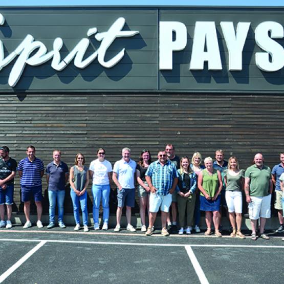 Les producteurs d’Esprit Paysan se sont retrouvés au magasin le 13 juin pour s’organiser afin d’accueillir les clients dans les meilleures conditions.