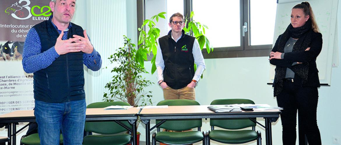 De g. à d. : Xavier Lerond et Arnaud Jouart, (Chambre régionale d’Agriculture Grand Est) et Sophie Bougel (Savencia), ont échangé sur les leviers à mettre en place pour réduire son empreinte carbone.