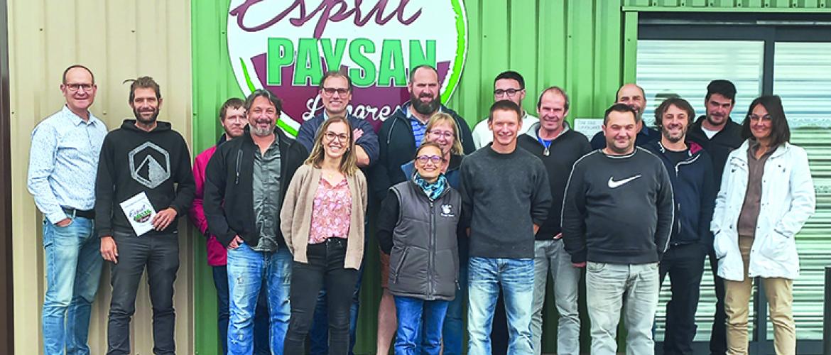 Les 17 producteurs haut-marnais de la SAS Paysans Plateau de Langres, fondateurs de Esprit Paysan Langres.
