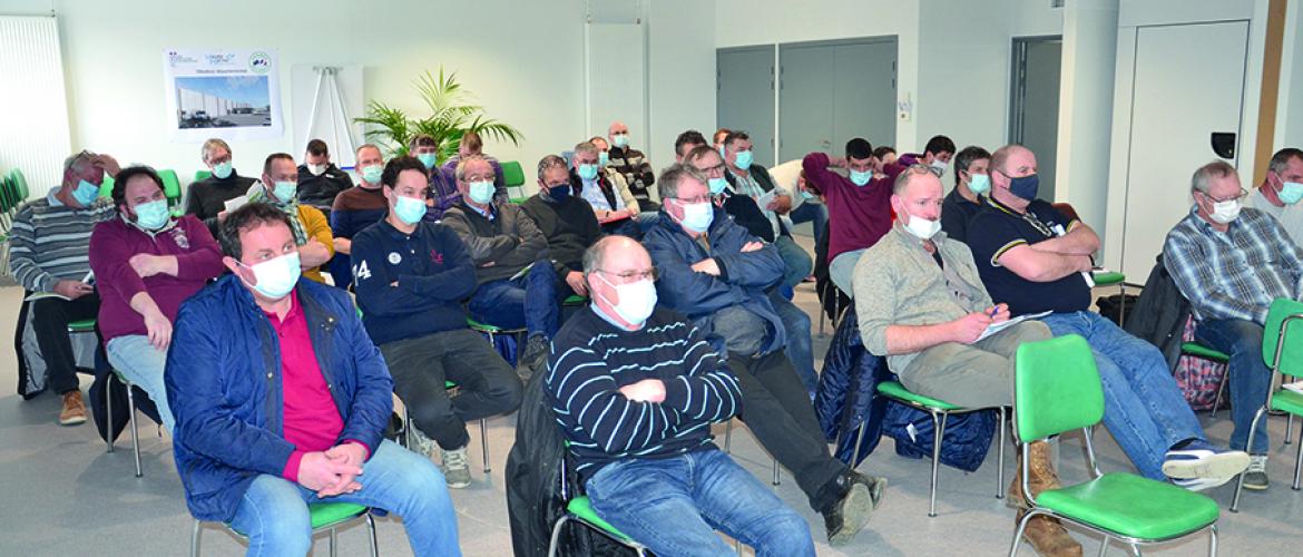 Après une assemblée générale en visio l’année dernière, les agriculteurs ont enfin pu assister en présentiel à la réunion.