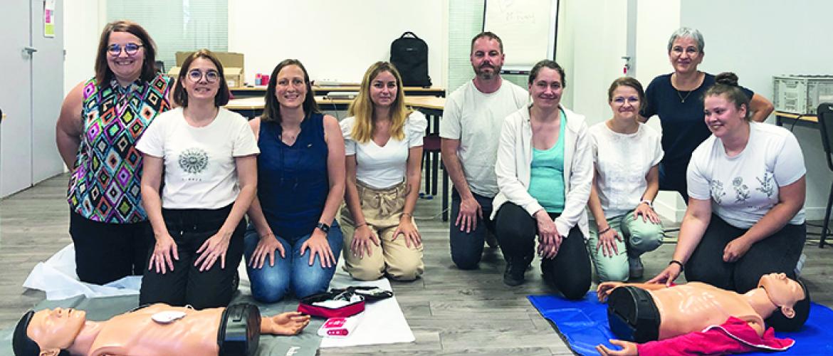 « Apprendre à sauver des vies » une formation qui a convaincu les animateurs(trices) du Grand Est. « Apprendre à sauver des vies » une formation qui a convaincu les animateurs(trices) du Grand Est.