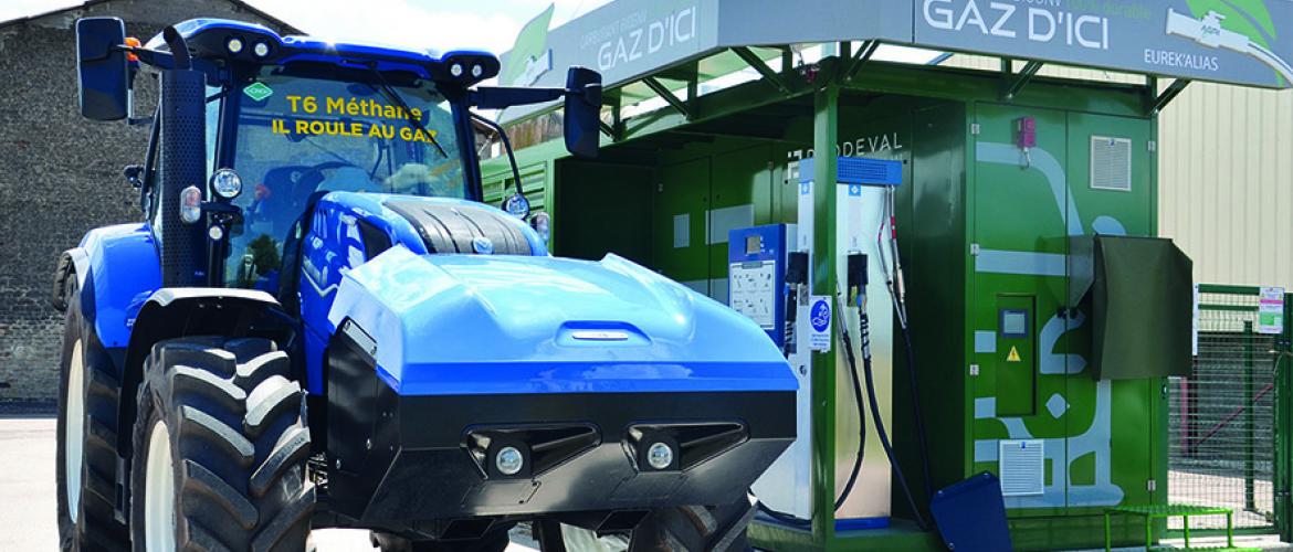 Le tracteur au gaz permet d’économiser jusqu’à 30 % sur les coûts d’exploitation. Le tracteur au gaz permet d’économiser jusqu’à 30 % sur les coûts d’exploitation.